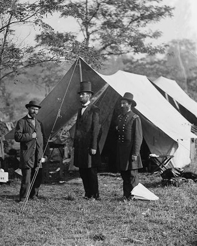 Allan Pinkerton, President Lincoln, and Maj. Gen. John A. McClernand at Antietam, Md.